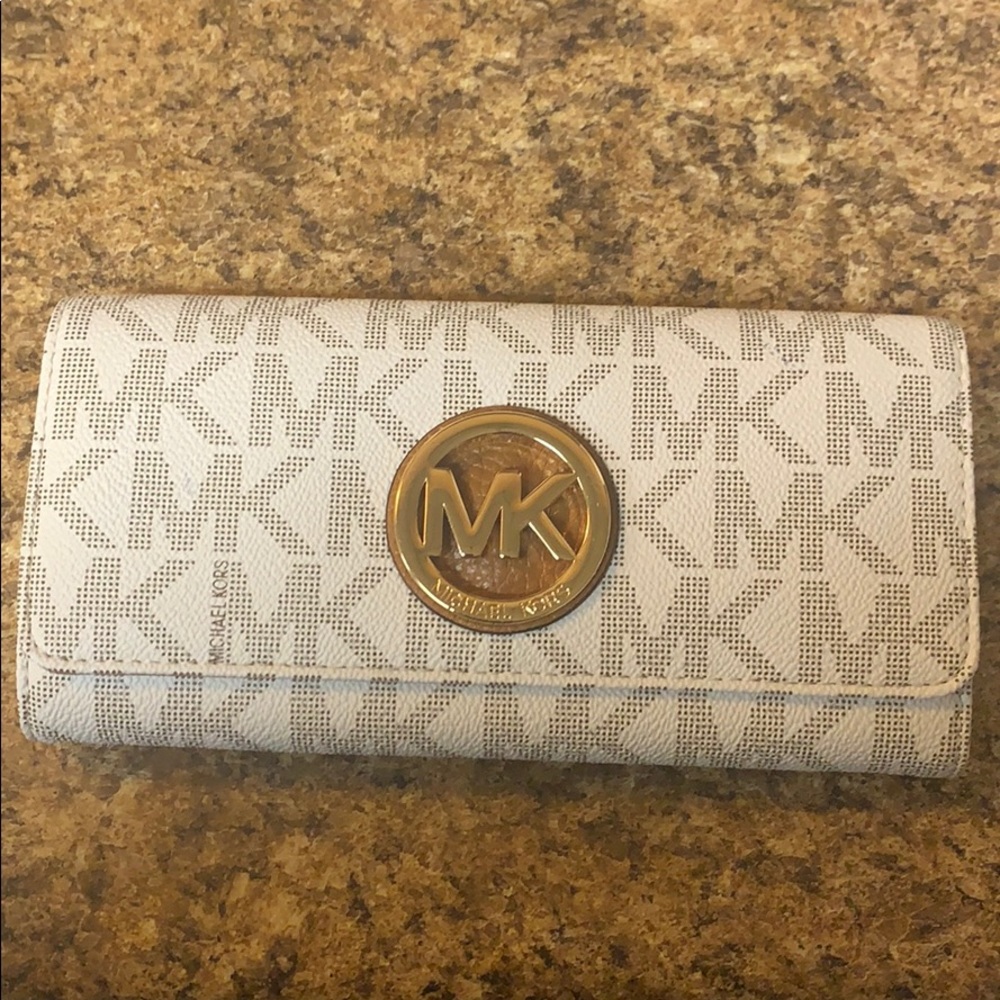 Authentic MK wallet